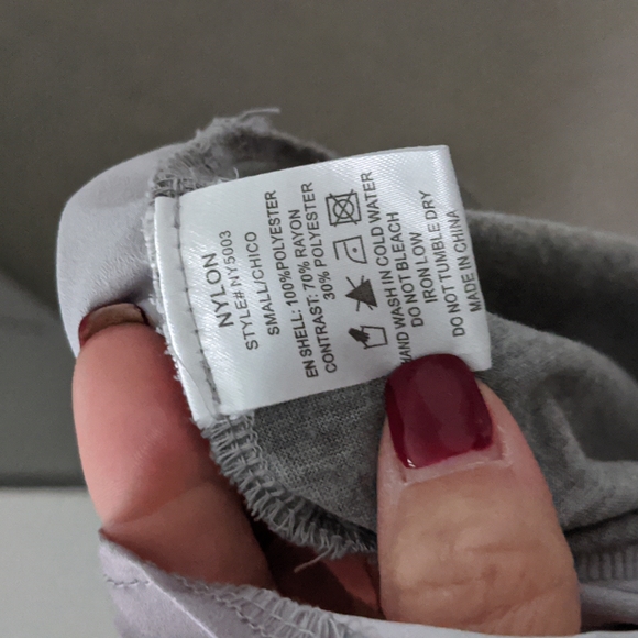 NYLON Apparel Top Small - Picture 6 of 6